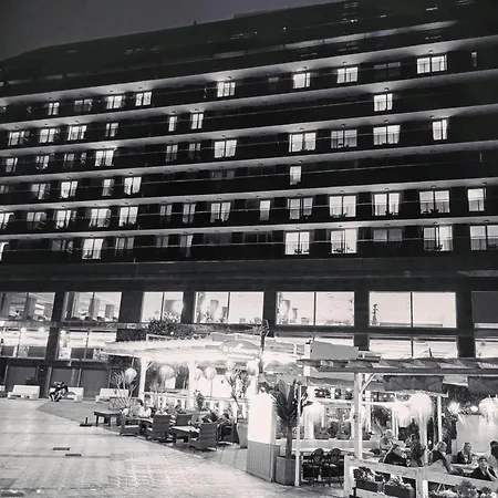 Cbs- Biking And Summer